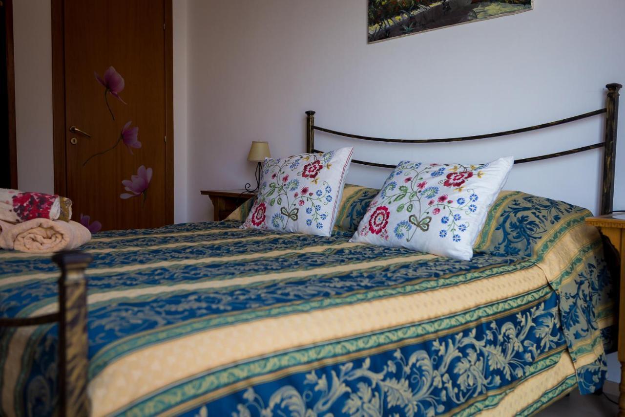 B&B La Casa Gialla Ταορμίνα Εξωτερικό φωτογραφία